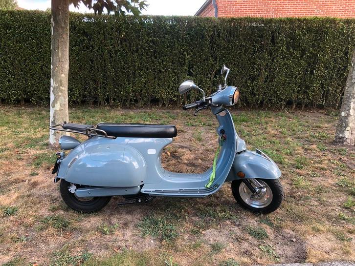 Elektrische scooter emco nova r3000 klasse B, Fietsen en Brommers, Scooters | Overige merken, Elektrisch, Ophalen