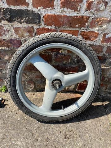 Roue avant Peugeot fox  beschikbaar voor biedingen