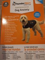 Thundershirt anxiety jacket hondenjasje tegen angst medium, Animaux & Accessoires, Vêtements pour chiens, Enlèvement, Utilisé