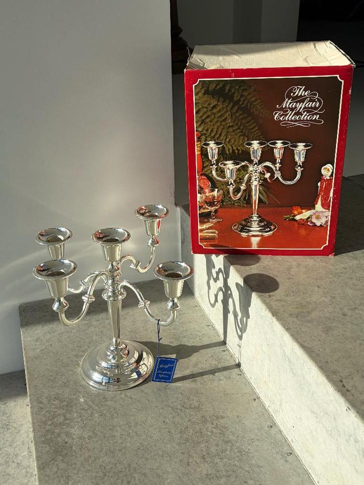 Magnifique bougeoir métal argenté à 5 branches Mayfair, Antiquités & Art, Antiquités | Bougeoirs, Argent, Enlèvement ou Envoi