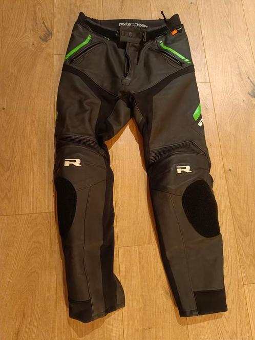 zwarte Richa motorbroek als nieuw maat 54, Motoren, Kleding | Motorkleding, Broek | leer, Dames, Heren, Nieuw zonder kaartje, Ophalen