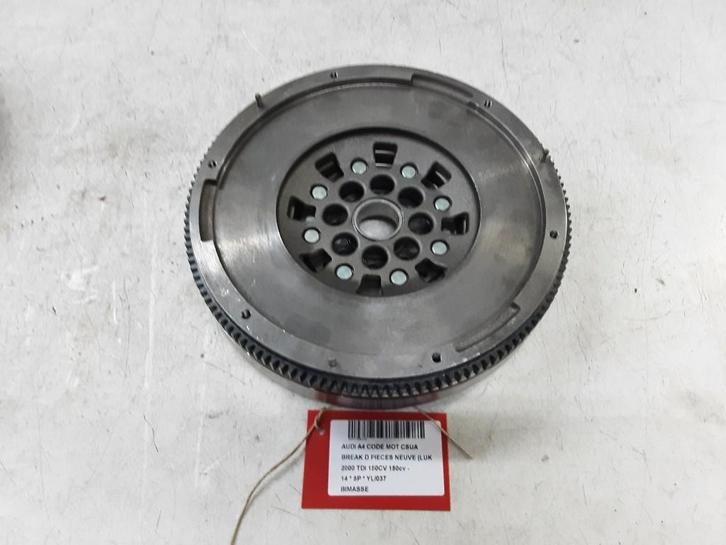 VLIEGWIEL DUBBELE MASSA A4 Avant Quattro (B8) (05L105266C), Auto-onderdelen, Motor en Toebehoren, Audi, Gebruikt