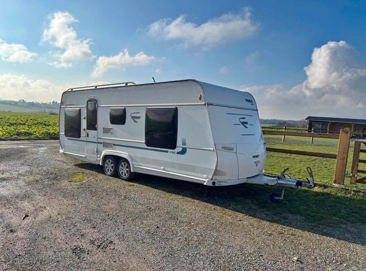 Fendt Diamant 590, Caravans en Kamperen, Caravans, Particulier, Fendt, Airco, Douche, Ophalen