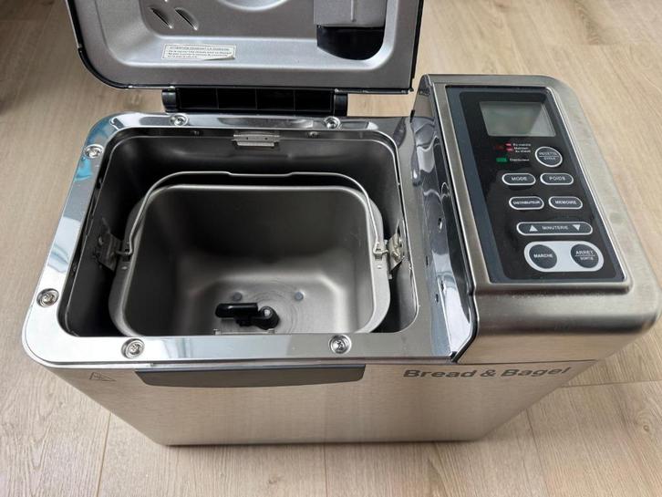 Machine a pain, Bagels et pains sans glutens, Elektronische apparatuur, Broodbakmachines, Zo goed als nieuw, Met timer, 400 tot 800 gram deeg