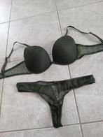 Set groene kleur bh + slip nieuw, Primark, Enlèvement ou Envoi, Vert, Soutien-gorge