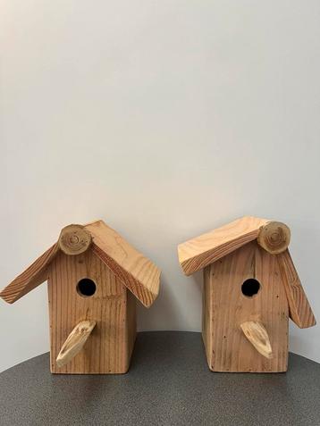 Vogelhuisjes hand Made  beschikbaar voor biedingen