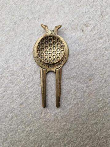 Ancien marqueur de balle de golf USA Patent #4627621 beschikbaar voor biedingen