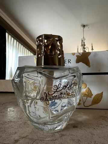 Lampe Berger « Lolita Lempicka » transparente  disponible aux enchères