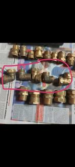 Messing koppelingen ca 300 stuks veel verschillende maten, Bricolage & Construction, Sanitaire, Neuf, Enlèvement, Cuivre, Autres types