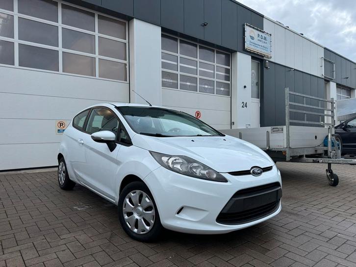 Ford Fiesta 1.6TDCI Euro5 150.000Km / 12M. Gr. / Gekeurd, Auto's, Ford, Bedrijf, Te koop, Fiësta, ABS, Airbags, Bluetooth, Boordcomputer