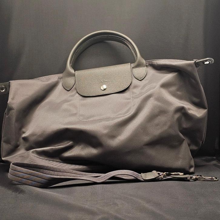 Handtas Longchamp Le Pliage, Bijoux, Sacs & Beauté, Sacs | Sacs Femme, Comme neuf, Sac à main, Gris, Enlèvement ou Envoi