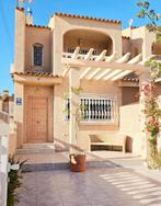 Prachtige Vakantiewoning op 300m vh strand!