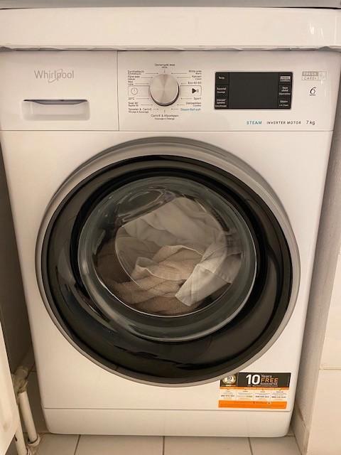 Wasmachine Wirlpool + Droogkast Wirlpool, Elektronische apparatuur, Wasmachines, Gebruikt, Voorlader, 6 tot 8 kg, Minder dan 85 cm