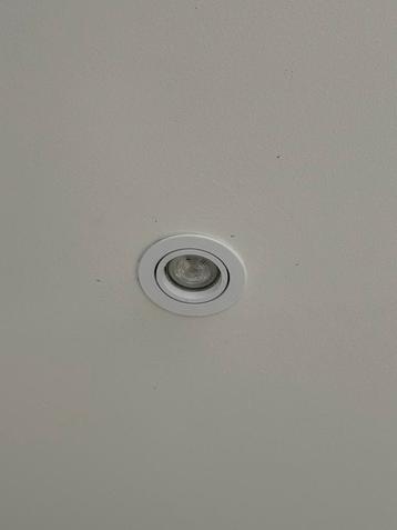 13 Ledspotjes 2 jaar oud - wit beschikbaar voor biedingen