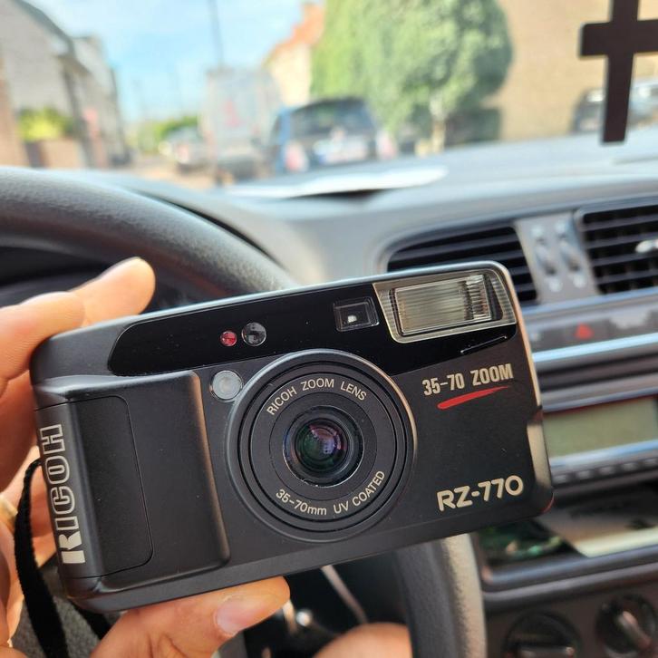 Ricoh RZ-770 - Japan, Audio, Tv en Foto, Fotocamera's Analoog, Zo goed als nieuw, Compact, Ophalen of Verzenden