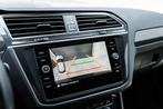 Volkswagen Tiguan | apple carplay | zetelverwarming, Stof, 1498 cc, Zwart, 4 cilinders