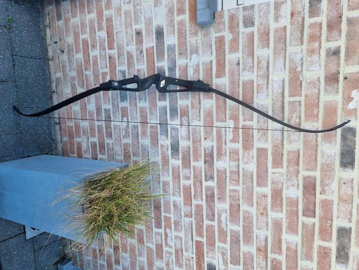 Pijl en boog Geologic, Sport en Fitness, Handboogschieten, Zo goed als nieuw, Longbow, Ophalen