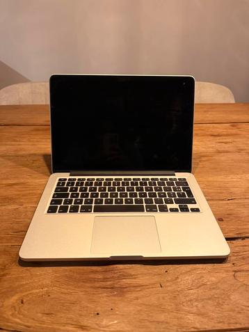 Apple MacBook (2018) – geschikt voor onderdelen of herstel beschikbaar voor biedingen