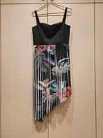 Guess jurk, Enlèvement ou Envoi, Taille 42/44 (L)