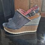 Sandales en jean's à semelles compensées, Enlèvement ou Envoi, Porté, Bleu