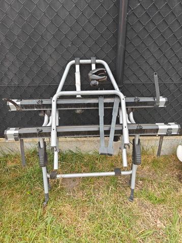 Fietsenrek thule beschikbaar voor biedingen