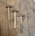 Des petits marteaux., Enlèvement ou Envoi