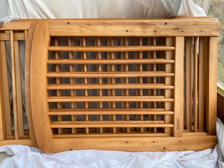 Babybedje, Kinderen en Baby's, Kinderkamer | Bedden, Zo goed als nieuw, Matras, Ophalen of Verzenden