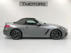 BMW Z4 2.0 iAS 5.000 KM! PACK-M FROZEN GREY GARANTIE 2027, Automaat, 1998 cc, Cabriolet, 2 zetels