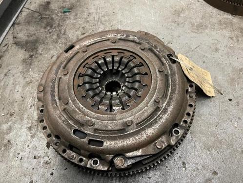 VLIEGWIEL DUBBELE MASSA Passat Variant (365) (03L105266CG), Auto-onderdelen, Motor en Toebehoren, Volkswagen, Gebruikt