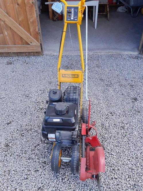 graskantsnijder professioneel, Tuin en Terras, Grastrimmers, Zo goed als nieuw, Benzine, Ophalen