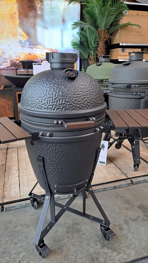 The Bastard LIMITED EDITION, Tuin en Terras, Houtskoolbarbecues, Nieuw, Met accessoires, Ophalen