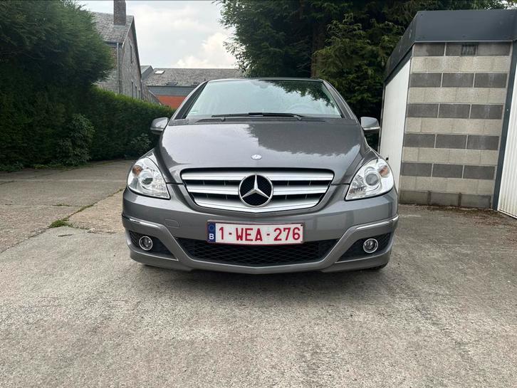 Mercedes-Benz classe B 2L essence 2010 155000km 100KW, Auto's, Mercedes-Benz, Particulier, B-Klasse, ABS, Airbags, Airconditioning