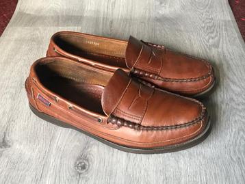 Chaussures hommes (SEBAGO).