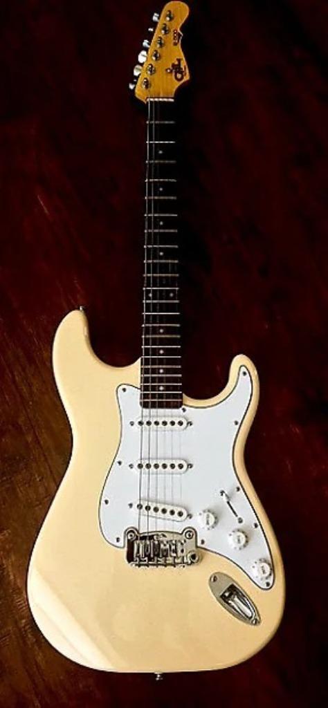G&L Tribute S-500 Vintage White rosewood fingerboard, Muziek en Instrumenten, Snaarinstrumenten | Gitaren | Elektrisch, Zo goed als nieuw