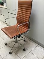 Replica Vitra van Charles Eamens, Ophalen, Zo goed als nieuw, Bruin, Bureaustoel