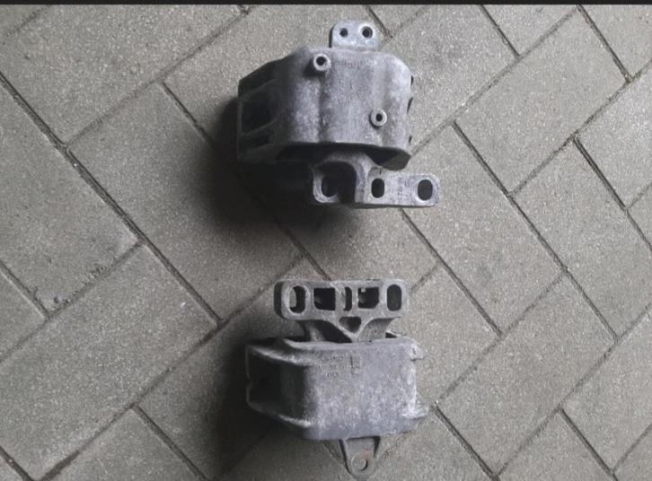 VW golf 4 motorsteun, Auto-onderdelen, Motor en Toebehoren, Audi, Peugeot, Volkswagen, Skoda, Gebruikt, Ophalen of Verzenden