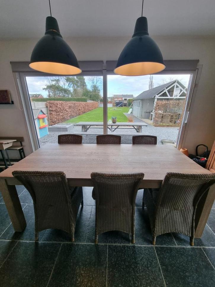 Massieve  eettafel met 8 stoelen – uitschuifbaar tot 320cm, Huis en Inrichting, Tafels | Eettafels, Gebruikt, Ophalen