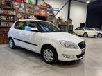 SKODA FABIA 1.2 BENZINE 94.000 KM TOPSTAAT - GARANTIE -, Auto's, Voorwielaandrijving, Euro 5, Stof, Zwart