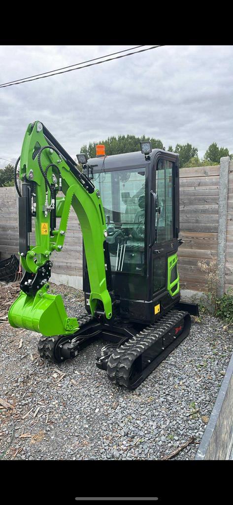 Mini pelle 1.6 T, Zakelijke goederen, Machines en Bouw | Kranen en Graafmachines, Ophalen