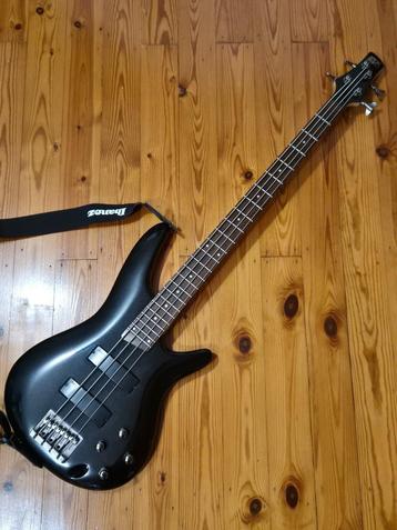 Basgitaar Ibanez SR300 beschikbaar voor biedingen