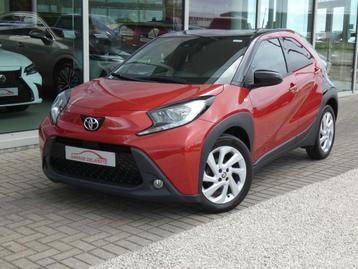 Toyota Aygo X 1.0i Benzine X-pulse +GPS +Keyless +Camera beschikbaar voor biedingen