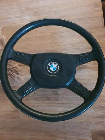 Bmw e30 stuur  beschikbaar voor biedingen