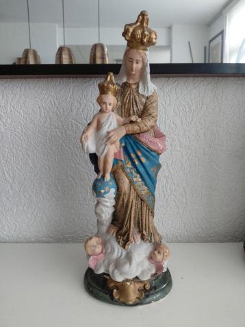 Religieus beeld beschikbaar voor biedingen