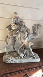 Royal Dux, groot beeld., Enlèvement