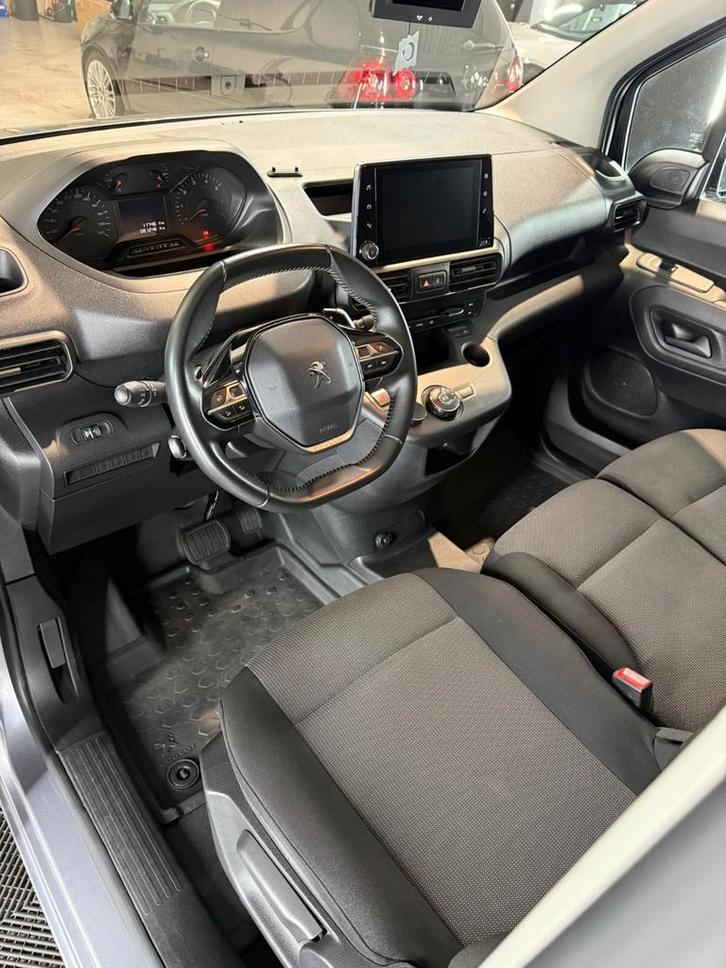 PeugeotPartner BTWin 1.5 BlueHDi 130 L2 EHZ EAT8 S&S Premium, Auto's, Peugeot, Particulier, Partner, Diesel, Euro 6, SUV of Terreinwagen