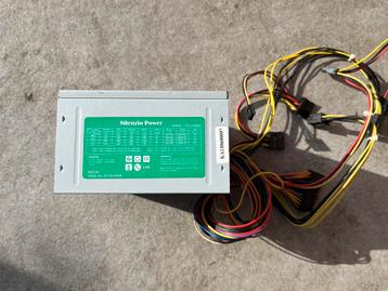 Pc voeding 600W  beschikbaar voor biedingen