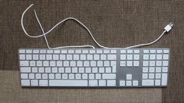 Apple Wired Keyboard A1243 - QWERTY beschikbaar voor biedingen
