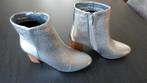 Korte zilverkleurige laarsjes maat 37, Enlèvement ou Envoi, Neuf, Boots et Botinnes
