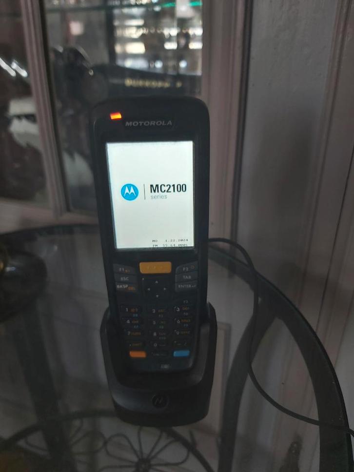 Terminal Mobile MC2100, Computers en Software, Scanners, Zo goed als nieuw, Barcodescanner, Ophalen