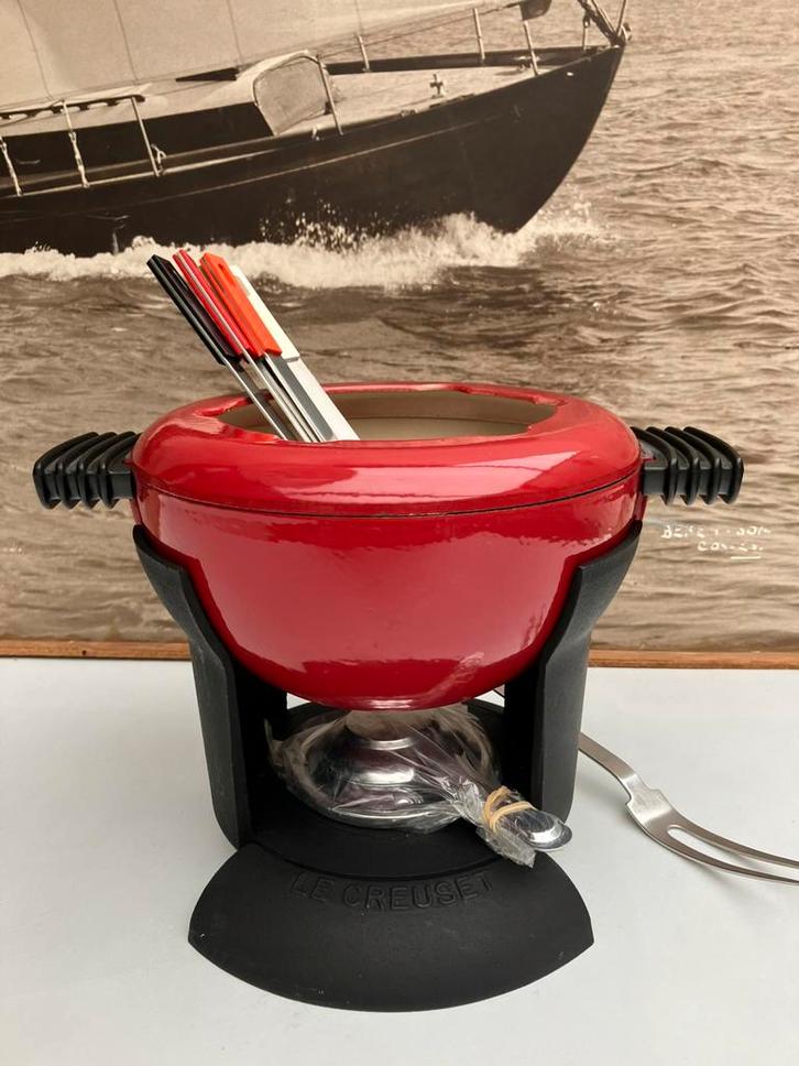 Le Creuset fondueset gietijzer (nieuwstaat), Elektronische apparatuur, Fonduesets, Zo goed als nieuw, Fondueset, Brander, Ophalen of Verzenden